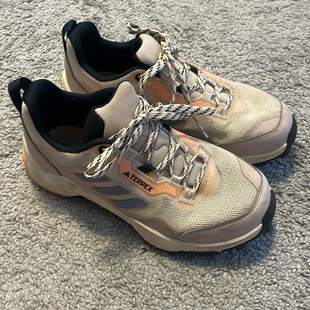 Adidas terrex gore tex hiking shoe sz 7
